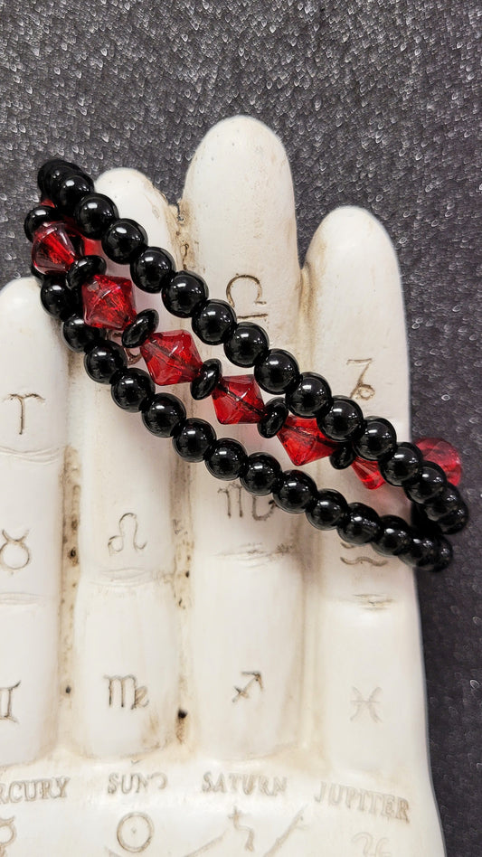 Stackable Black And Red Glass Bead Elastic Bracelet Set