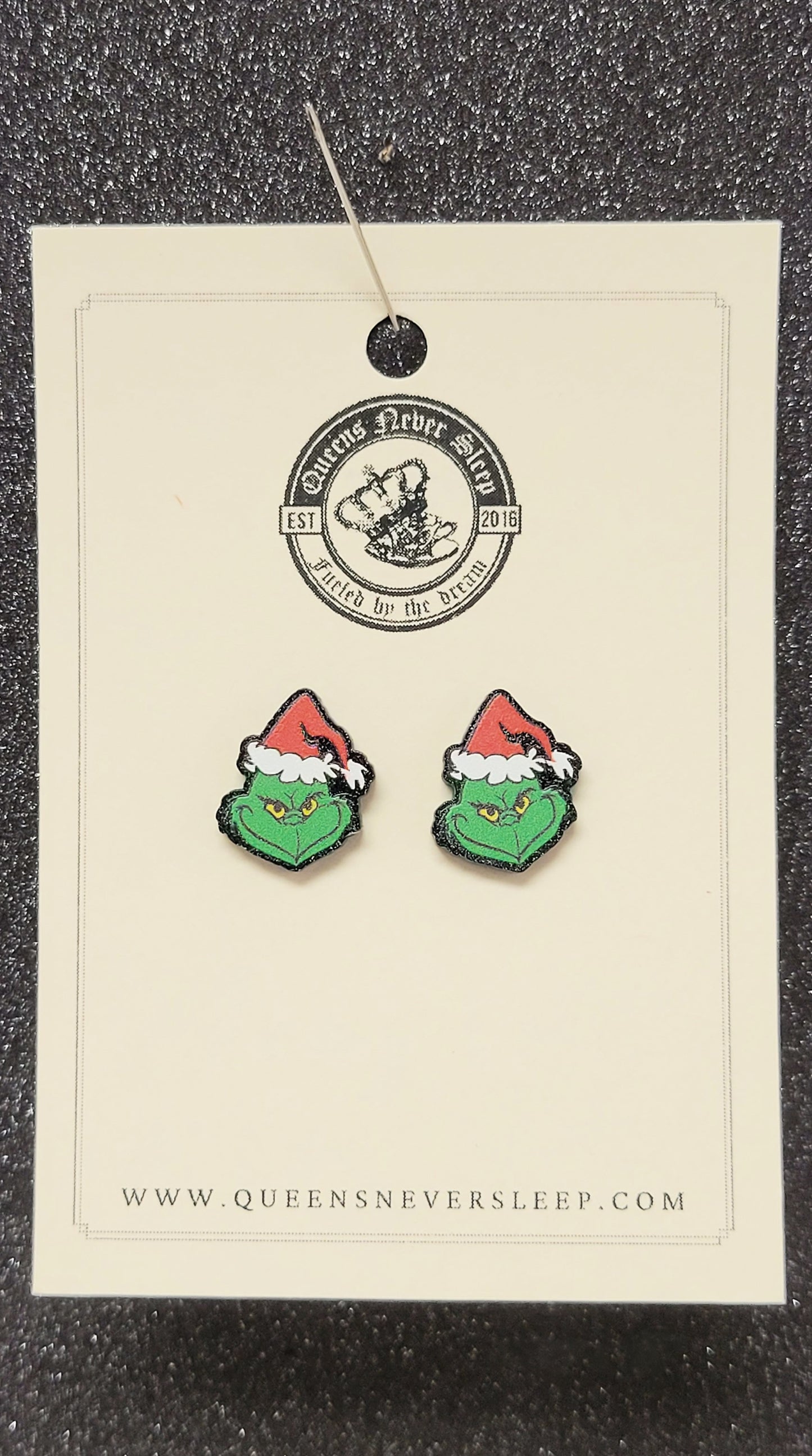 Grinch face studs earrings